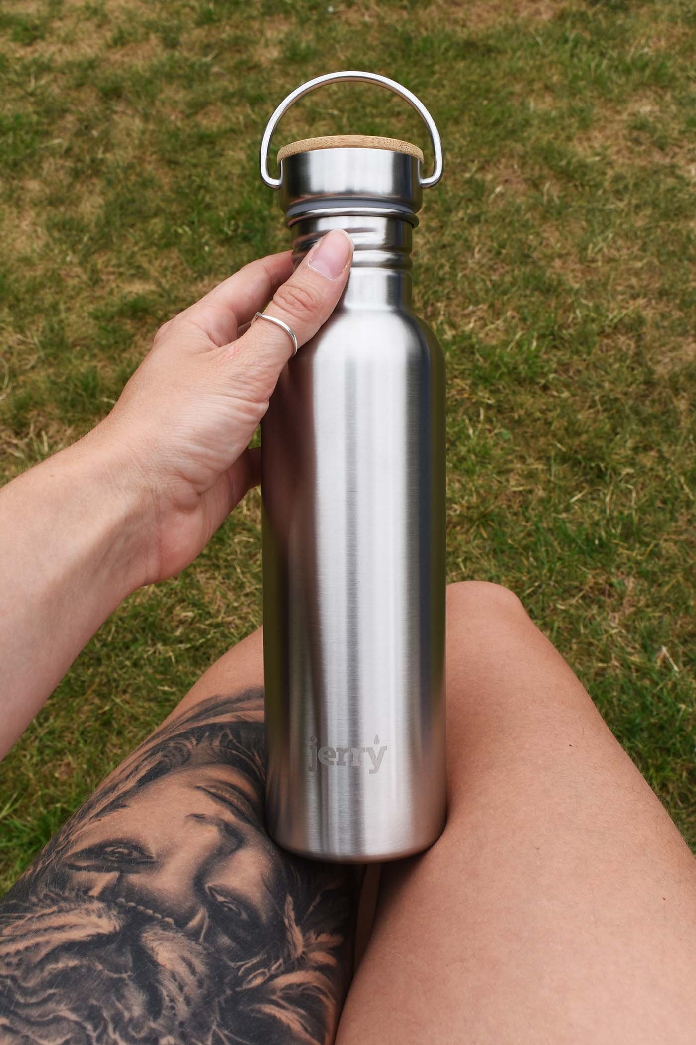 stainless steel water bottle