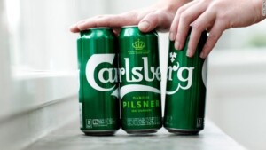 Carlsberg Recyclable Glue Packaging