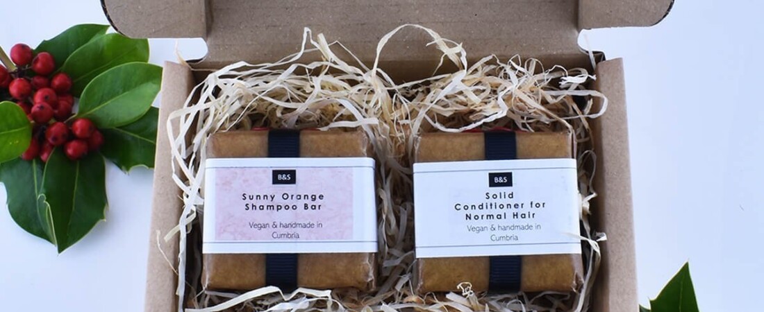 Bain & Savon shampoo and conditioner bar gift set