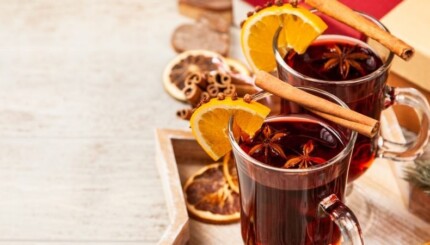 aromatic beverage Christmas