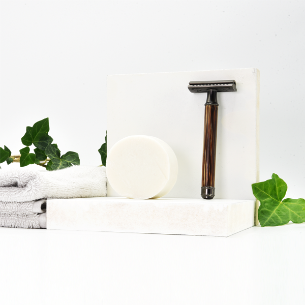 Double Edge Safety Razor - Bamboo Handle - Image 2