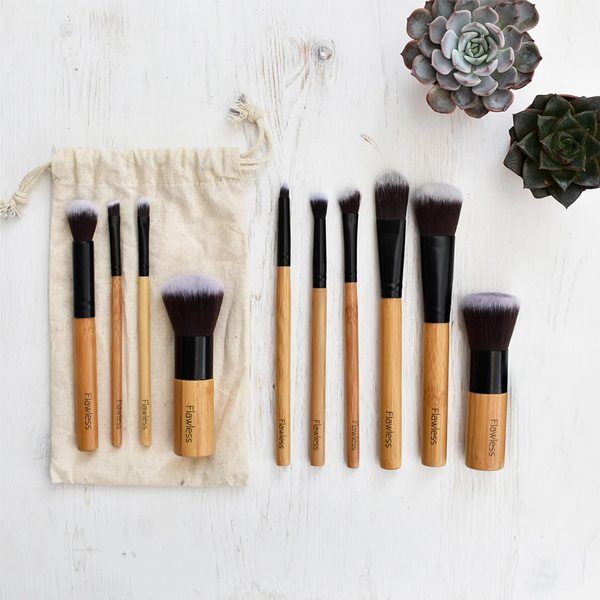 Flawless 11 Piece Bamboo Makeup Brush Set - Image 2