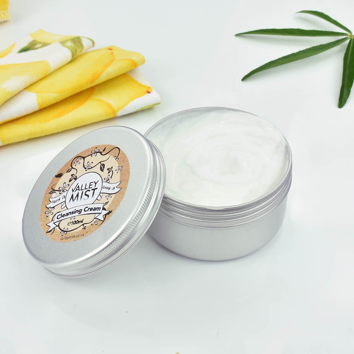 Valley Mist Cleansing Cream Makeup Remover 100ml