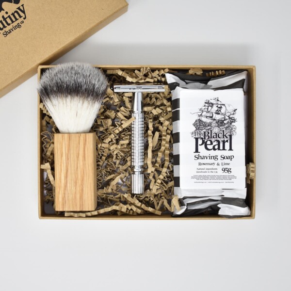 Mutiny Rosemary & Lime Safety Razor Kit Gift Set