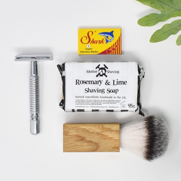 Mutiny Mini Safety Razor Kit – Rosemary & Lime