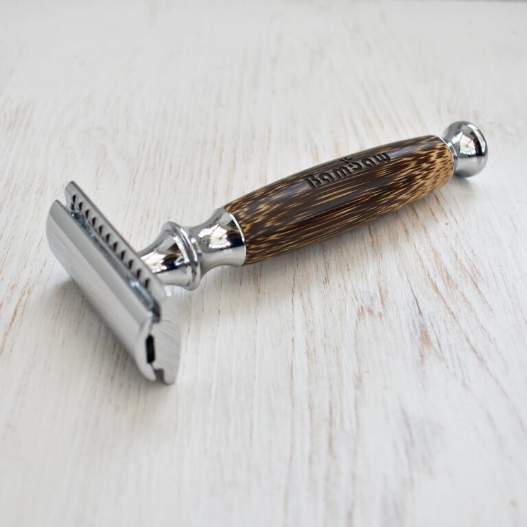 Bambaw Double Edge Safety Razor Bamboo Handle