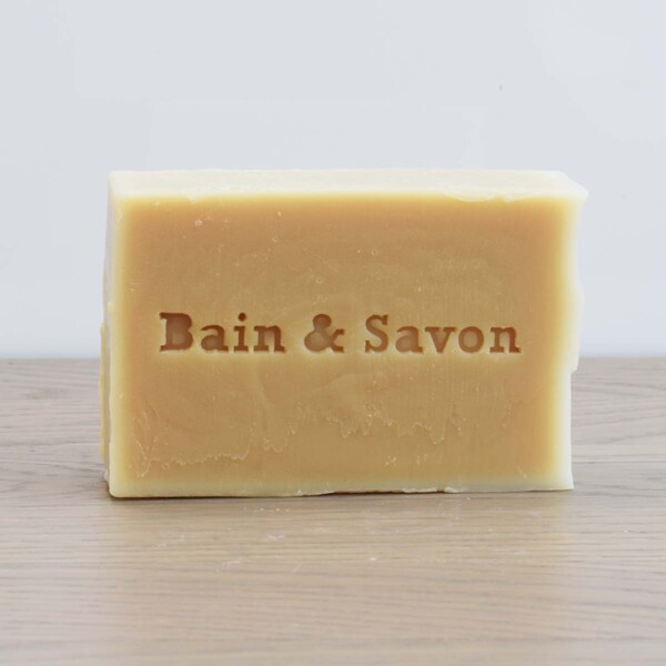 Bain & Savon, Bain and Savon , Thyme and Witch hazel Facial Soap Bar, cleansing facial soap, vegan-friendly, natural, plastic-free, bio-degradable, handmade,