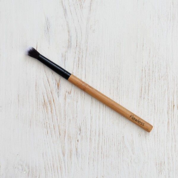 Flawless Bamboo Makeup Blending Brush