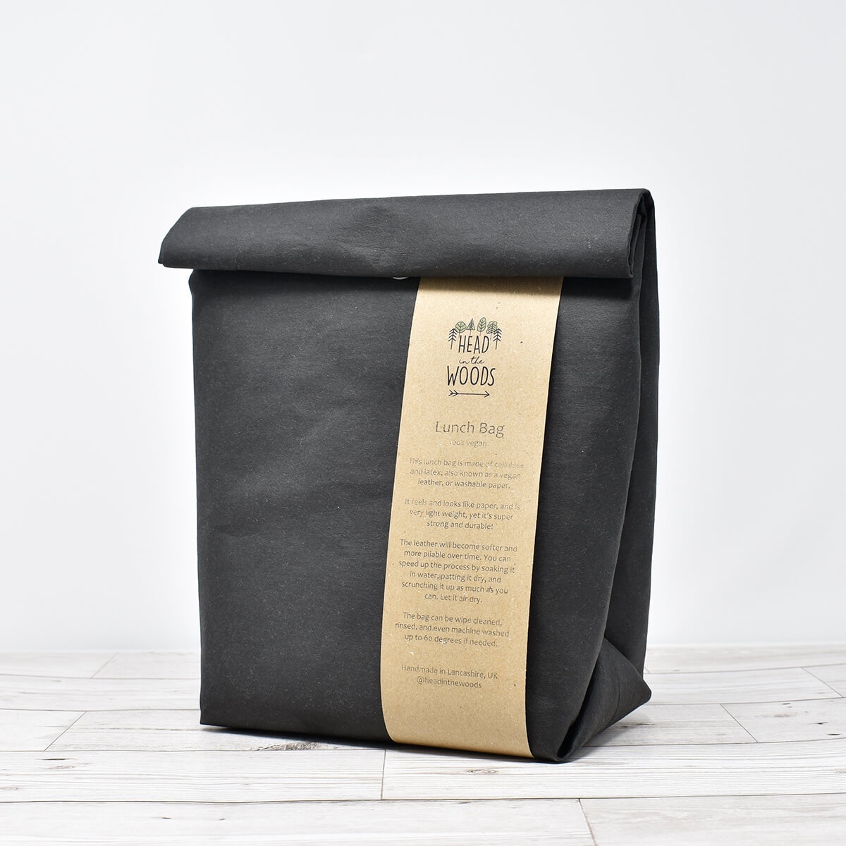 out of the woods lunch bag