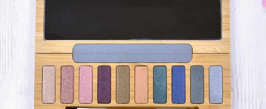 Zao Eye Shadow Palette Top View