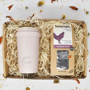 Everyday Brew On The Go Gift Set with travel cup and Teapigs everyday brew tea