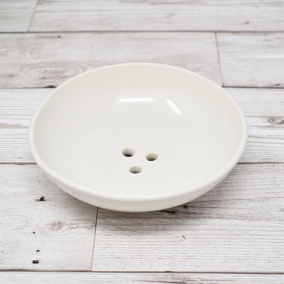 Clod & Pebble White Ceramic Soap Dish