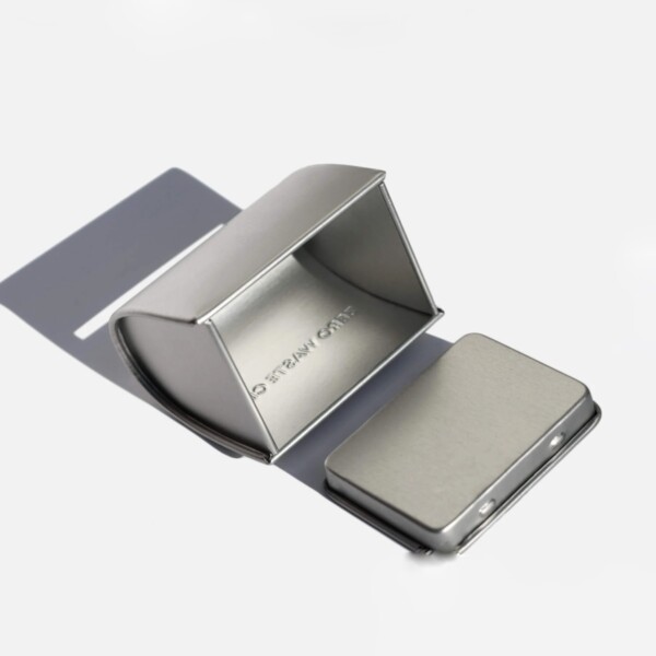 Razor Blade Disposal Tin - Image 2