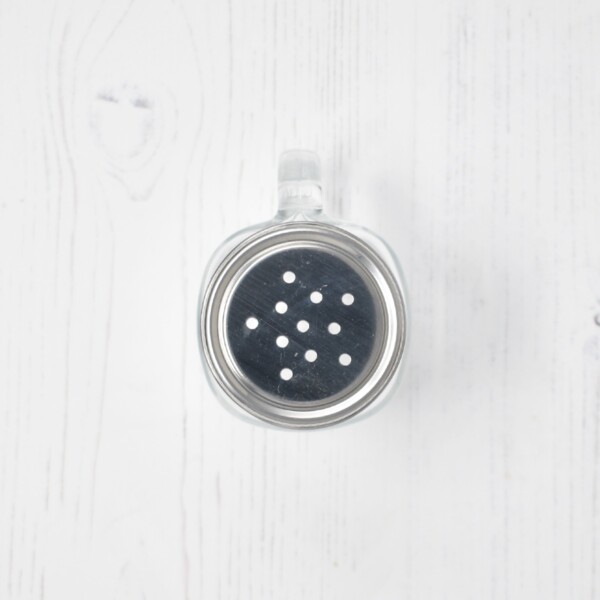 Dry Shampoo Shaker - Image 2
