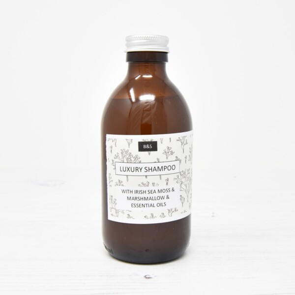 Natural Luxury Shampoo with Essential Oils - 250ml - Image 2