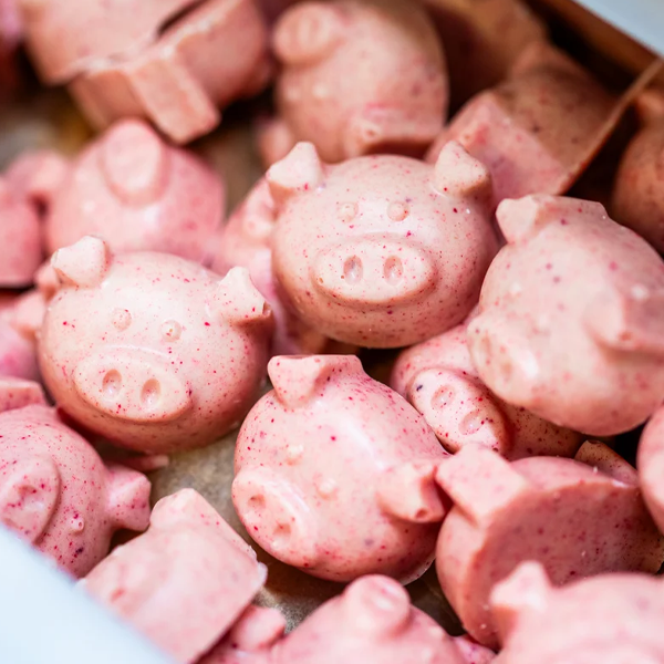 White Chocolate & Raspberry Pigs - Image 2