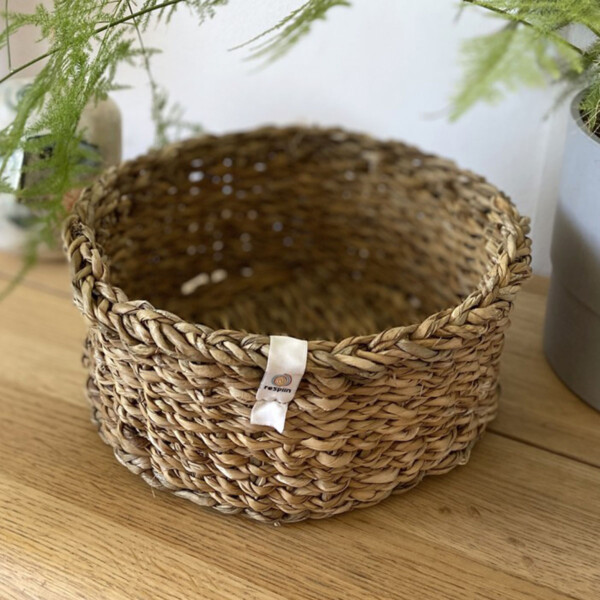 Woven Seagrass Basket - Medium - Image 2