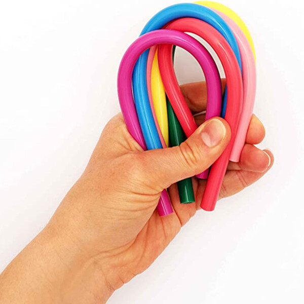 8 Reusable Silicone Straws With Cleaning Brush - Image 3