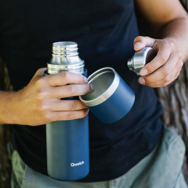 Insulated Stainless Steel Flask – Granite Blue – 750ml - Image 4