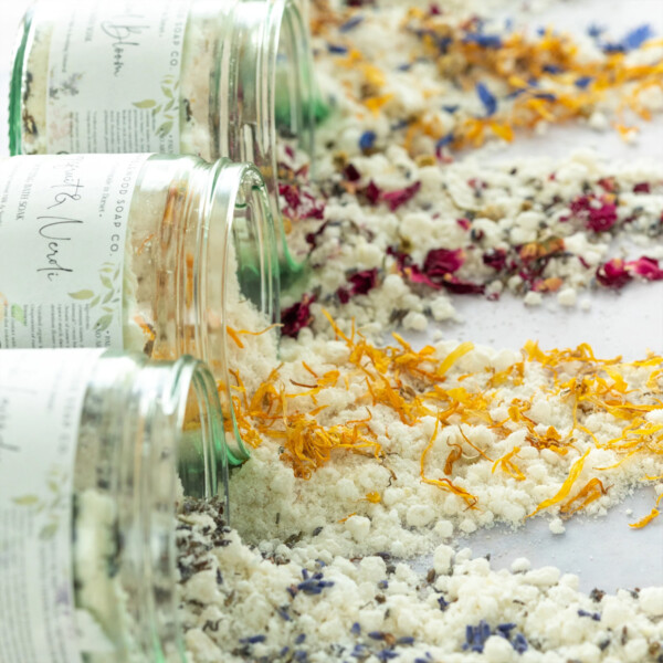 Lemongrass & Rosemary Bath Soak - 220g - Image 2