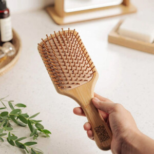 jc-hairbrush