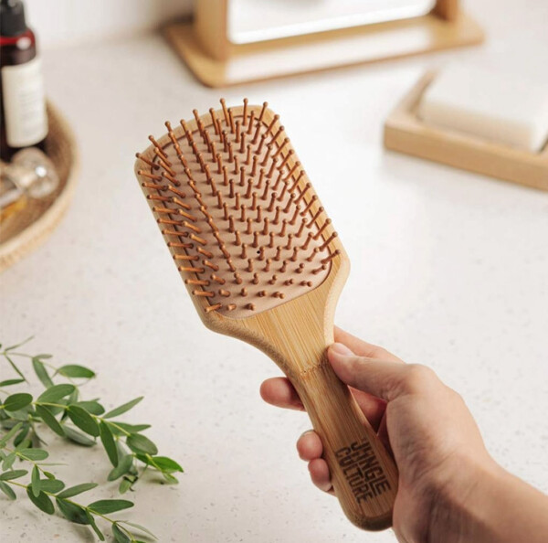 jc-hairbrush