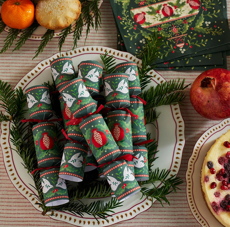 Folklore Green Mini Christmas Crackers - 8 Pack - Image 2