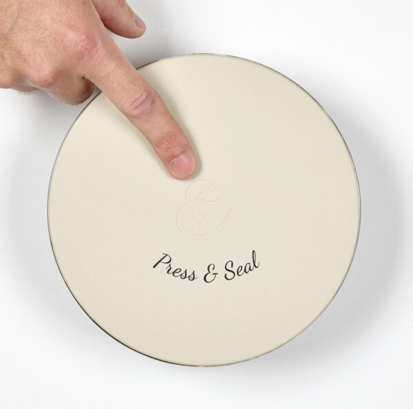 Pet Bowl with Stay-Fresh Lid - Beige - Image 4
