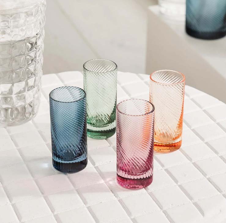Twist Coloured Shot Glasses – Set of 4 - Image 2