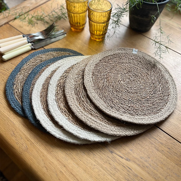 ReSpiin Seagrass & Jute Tablemats - Set of 6 - Naturals - Image 3